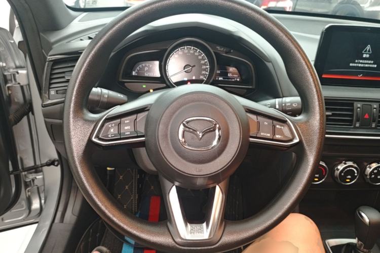 Used Mazda CX-4 2021 2.0L Automatic Two-Wheel Drive Blue Sky Dynamic Edition Steering Wheel
