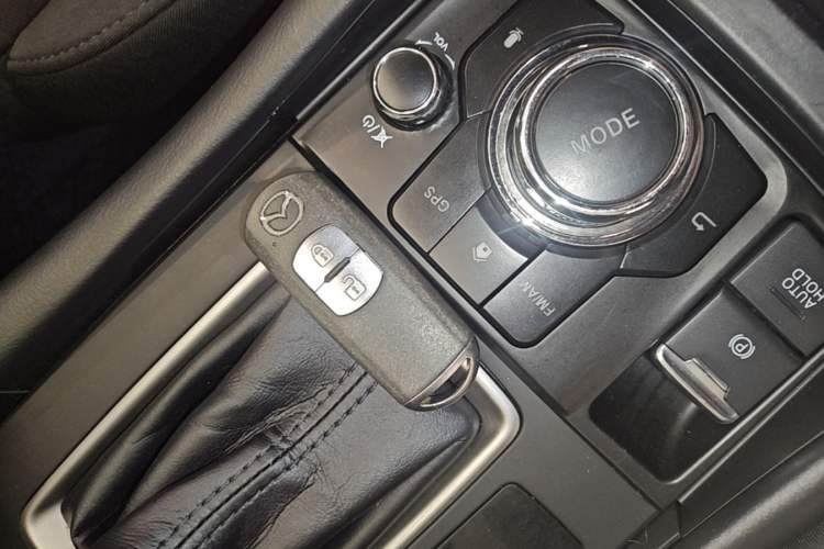 Used Mazda CX-4 2021 2.0L Automatic Two-Wheel Drive Blue Sky Dynamic Edition Vehicle Key