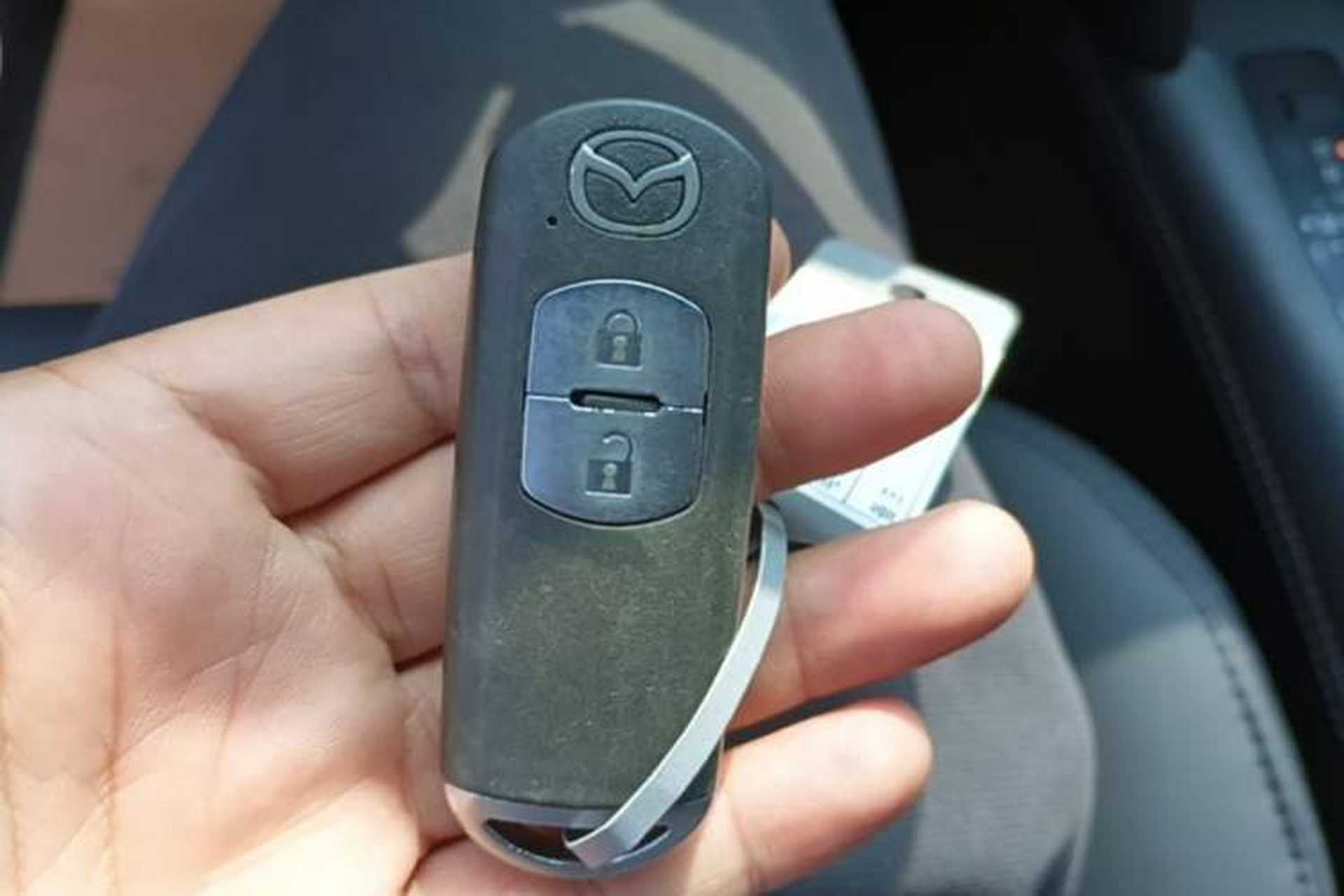 Used Mazda CX-4 2021 2.0L Automatic Two-Wheel Drive Blue Sky Dynamic Edition Vehicle Key