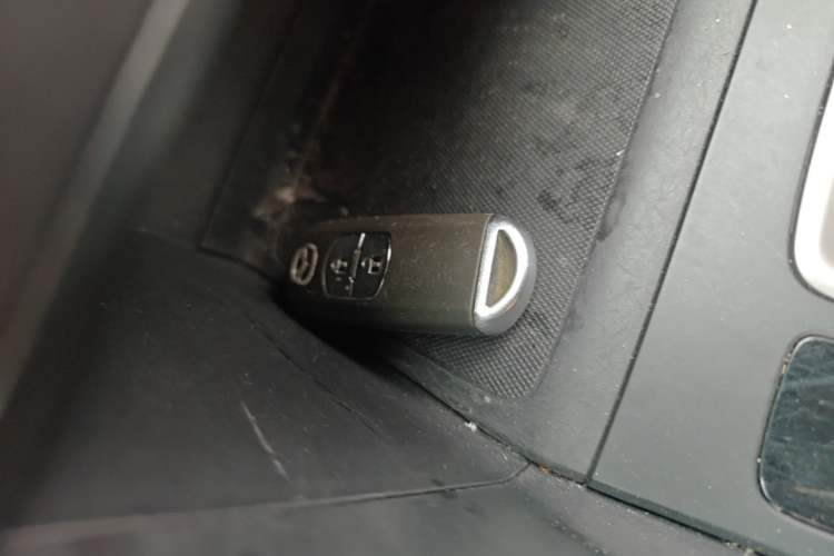 Used Mazda CX-4 2021 2.0L Automatic Two-Wheel Drive Blue Sky Dynamic Edition Vehicle Key
