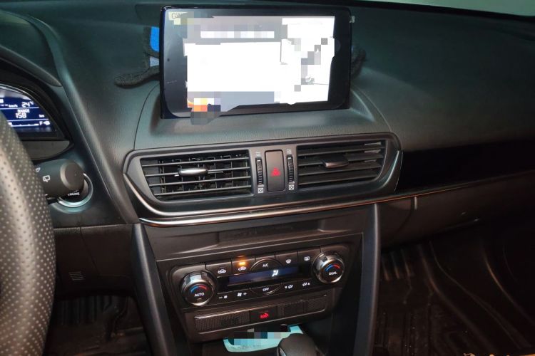 Used Mazda CX-4 2021 2.0L Automatic Two-Wheel Drive Blue Sky Exploration Edition Audio And AC Panel