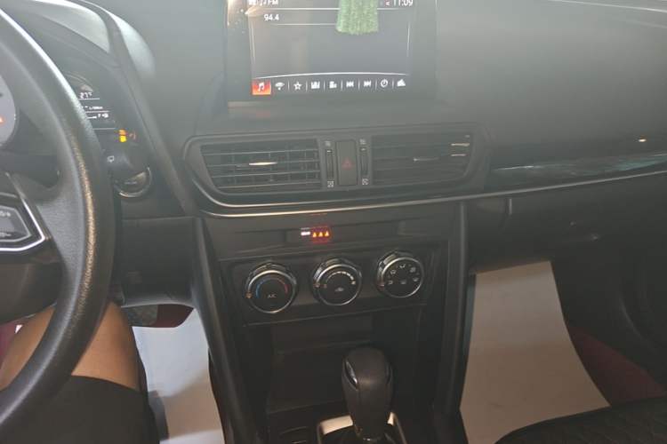 Used Mazda CX-4 2021 2.0L Automatic Two-Wheel Drive Blue Sky Dynamic Edition Audio And AC Panel