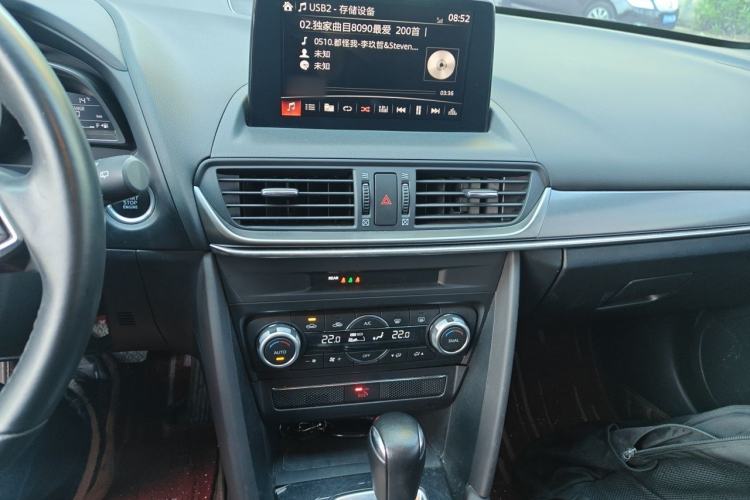 Used Mazda CX-4 2021 2.0L Automatic Two-Wheel Drive Blue Sky Luxury Edition Audio And AC Panel