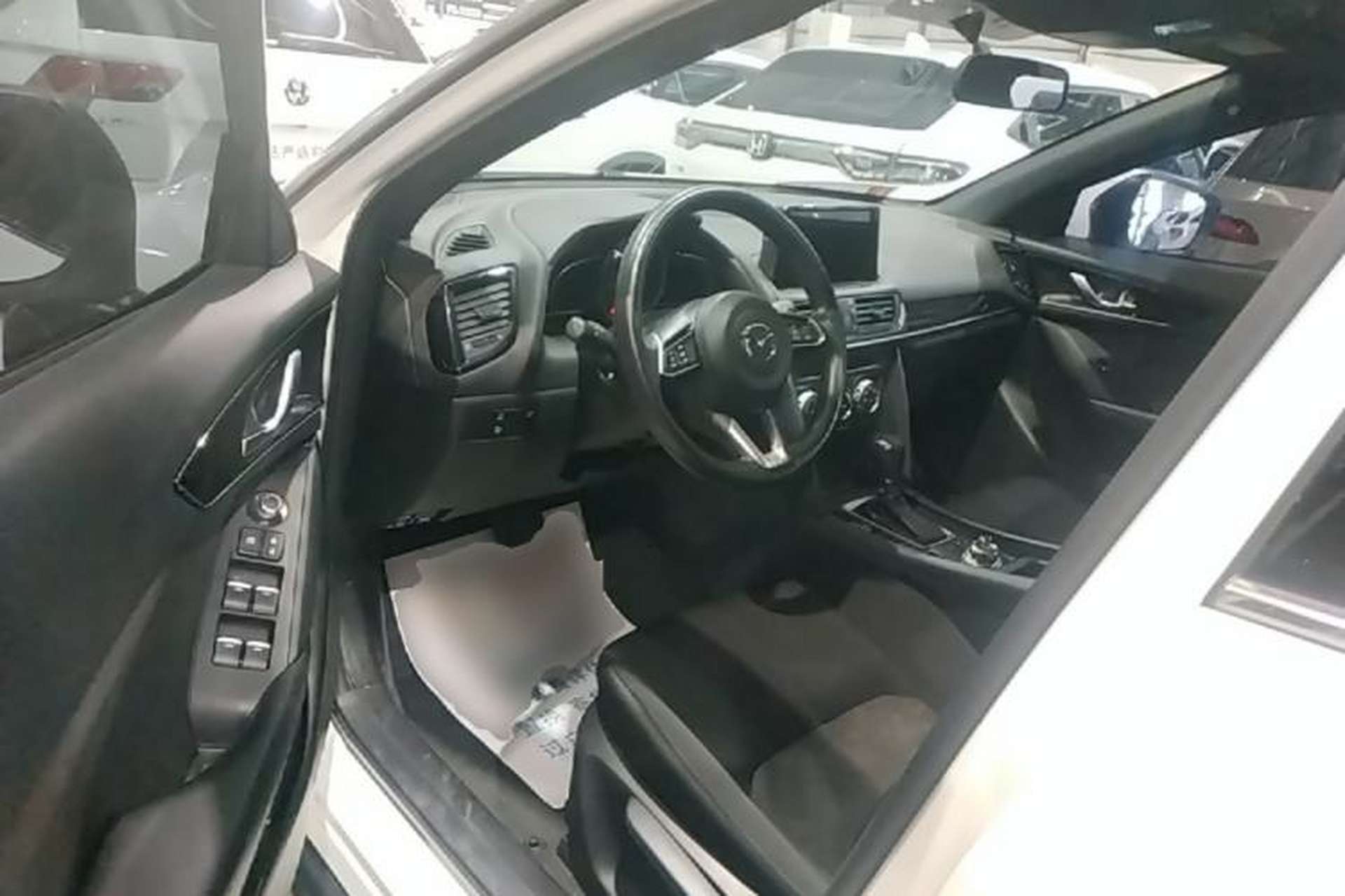 Used Mazda CX-4 2021 2.0L Automatic Two-Wheel Drive Blue Sky Dynamic Edition Driver Seat