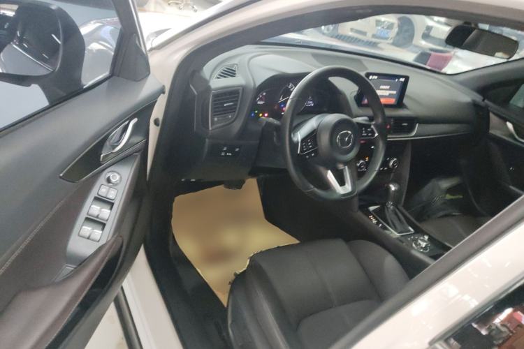 Used Mazda CX-4 2021 2.0L Automatic Two-Wheel Drive Blue Sky Luxury Edition Driver Seat