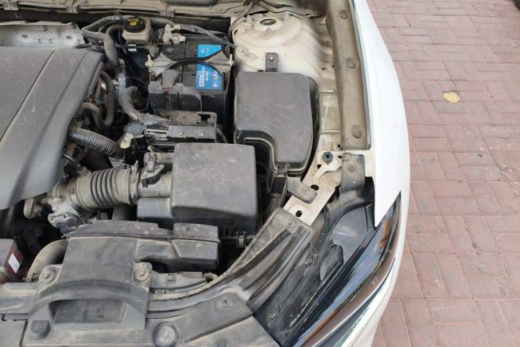 Used Mazda CX-4 2021 2.0L Automatic Two-Wheel Drive Blue Sky Dynamic Edition Engine Bay Left