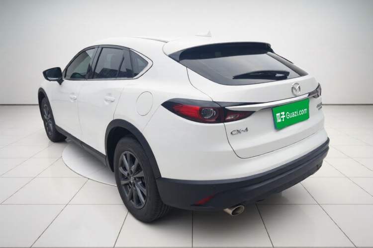 Used Mazda CX-4 2021 2.0L Automatic Two-Wheel Drive Blue Sky Dynamic Edition Exterior 5
