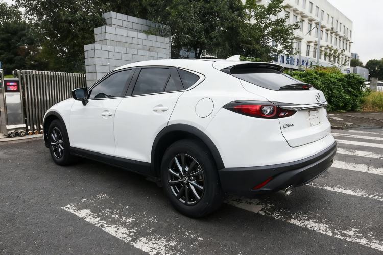 Used Mazda CX-4 2021 2.0L Automatic Two-Wheel Drive Blue Sky Dynamic Edition Exterior 8