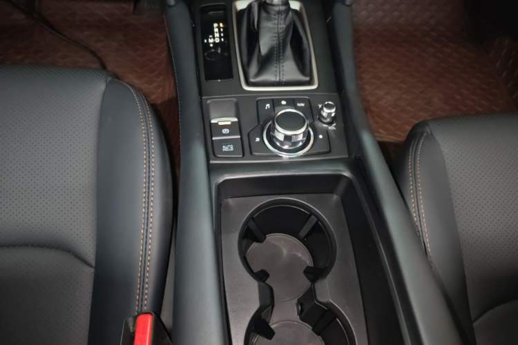 Used Mazda CX-4 2021 2.0L Automatic Two-Wheel Drive Blue Sky Exploration Edition Gear Lever