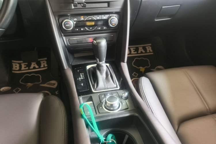 Used Mazda CX-4 2021 2.0L Automatic Two-Wheel Drive Blue Sky Luxury Edition Gear Lever