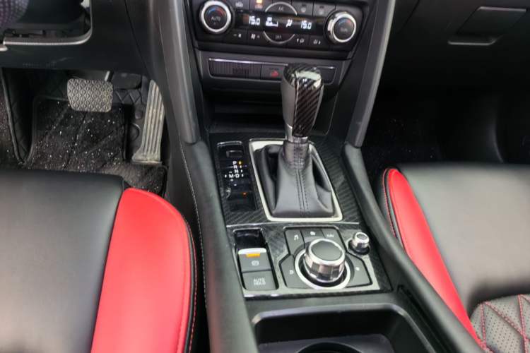 Used Mazda CX-4 2021 2.0L Automatic Two-Wheel Drive Blue Sky Exploration Edition Gear Lever