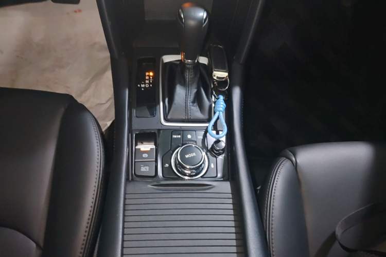 Used Mazda CX-4 2021 2.0L Automatic Two-Wheel Drive Blue Sky Dynamic Edition Gear Lever