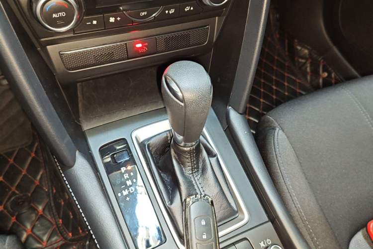 Used Mazda CX-4 2021 2.0L Automatic Two-Wheel Drive Blue Sky Exploration Edition Gear Lever