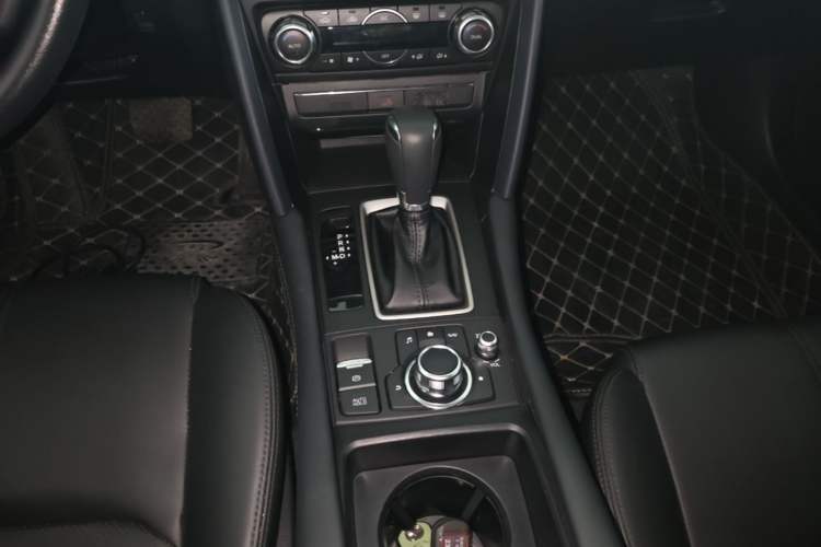 Used Mazda CX-4 2021 2.0L Automatic Two-Wheel Drive Blue Sky Exploration Edition Gear Lever