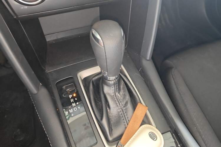 Used Mazda CX-4 2021 2.0L Automatic Two-Wheel Drive Blue Sky Dynamic Edition Gear Lever
