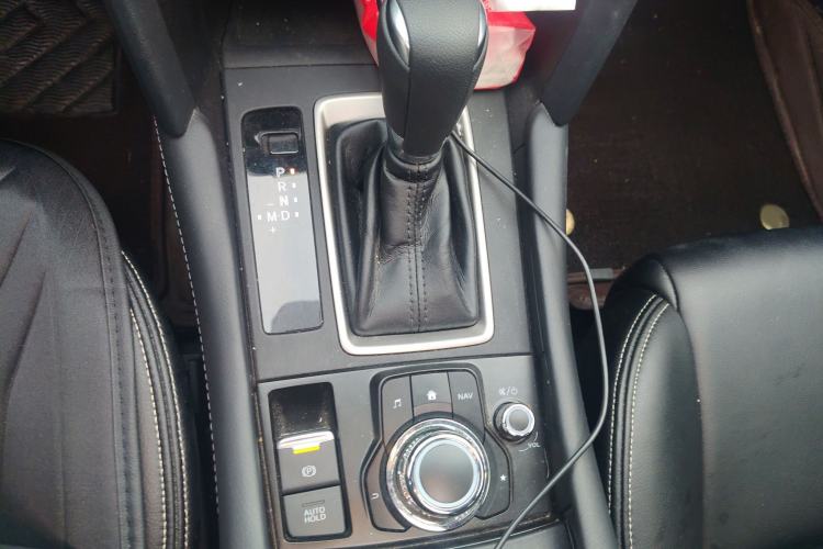 Used Mazda CX-4 2021 2.0L Automatic Two-Wheel Drive Blue Sky Dynamic Edition Gear Lever