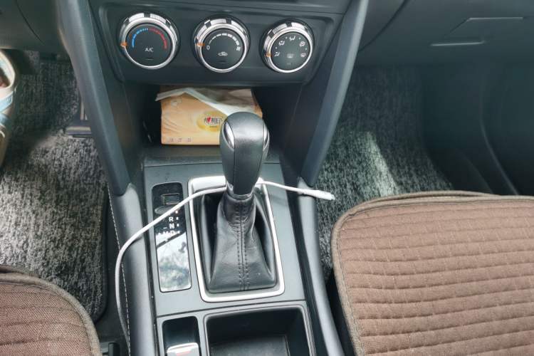 Used Mazda CX-4 2021 2.0L Automatic Two-Wheel Drive Blue Sky Dynamic Edition Gear Lever
