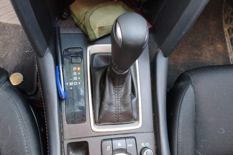 Used Mazda CX-4 2021 2.0L Automatic Two-Wheel Drive Blue Sky Dynamic Edition Gear Lever