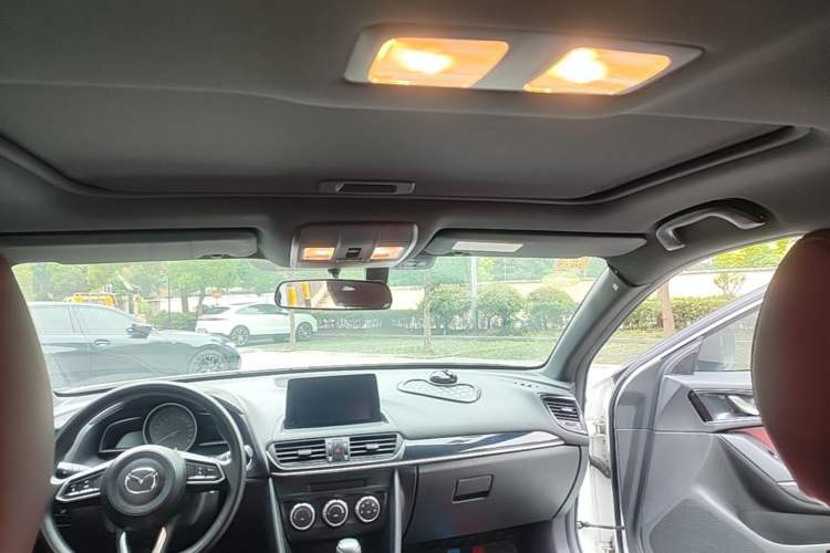 Used Mazda CX-4 2021 2.0L Automatic Two-Wheel Drive Blue Sky Dynamic Edition Headliner