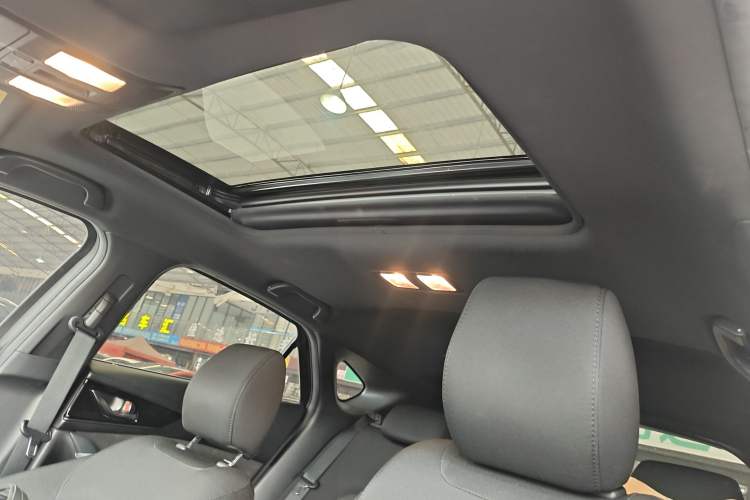 Used Mazda CX-4 2021 2.0L Automatic Two-Wheel Drive Blue Sky Dynamic Edition Headliner