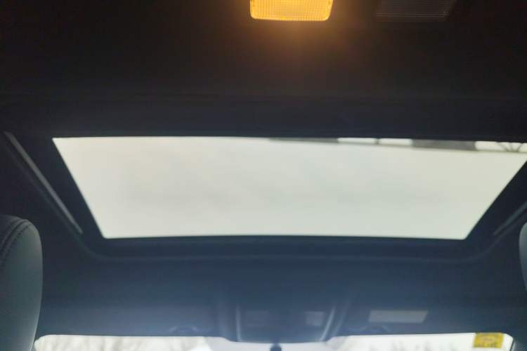 Used Mazda CX-4 2021 2.0L Automatic Two-Wheel Drive Blue Sky Dynamic Edition Headliner