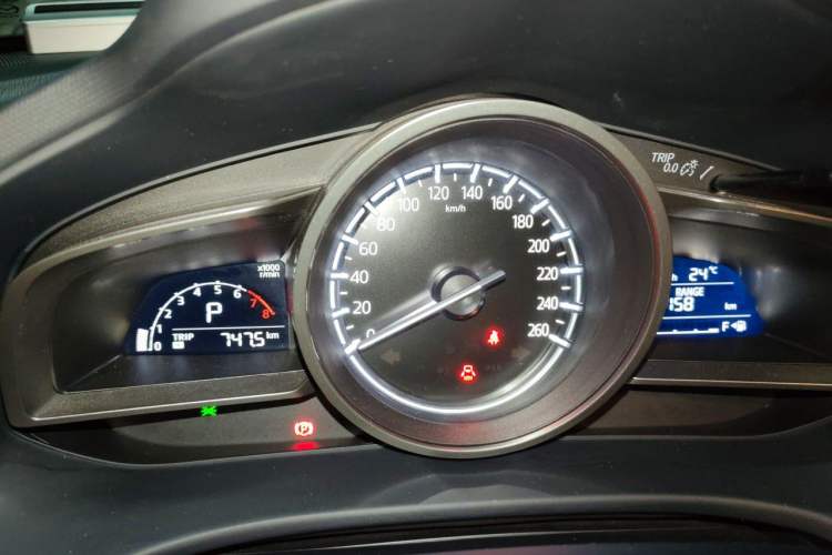 Used Mazda CX-4 2021 2.0L Automatic Two-Wheel Drive Blue Sky Exploration Edition Instrument Cluster
