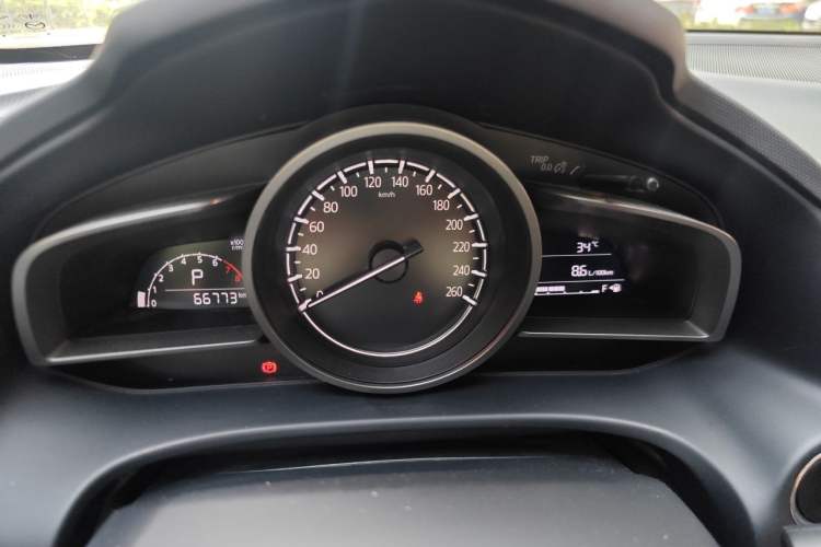 Used Mazda CX-4 2021 2.0L Automatic Two-Wheel Drive Blue Sky Luxury Edition Instrument Cluster