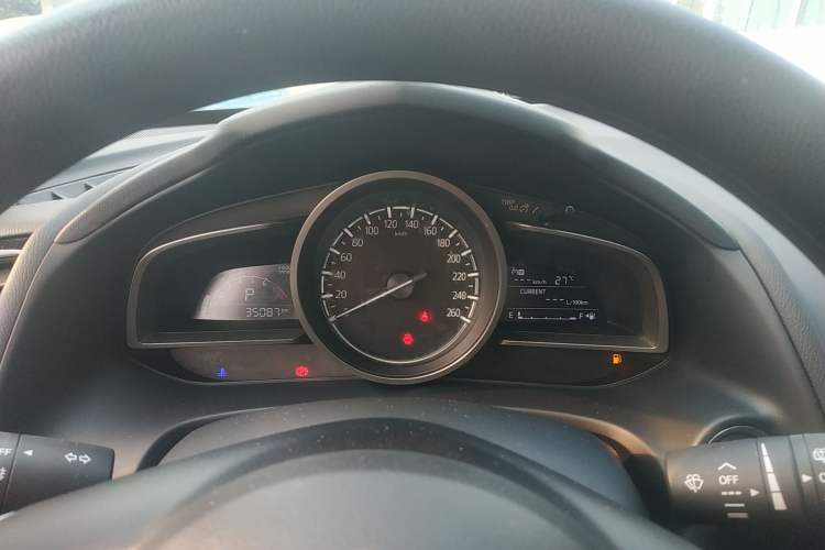 Used Mazda CX-4 2021 2.0L Automatic Two-Wheel Drive Blue Sky Exploration Edition Instrument Cluster