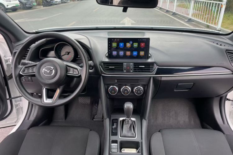 Used Mazda CX-4 2021 2.0L Automatic Two-Wheel Drive Blue Sky Dynamic Edition Interior 1
