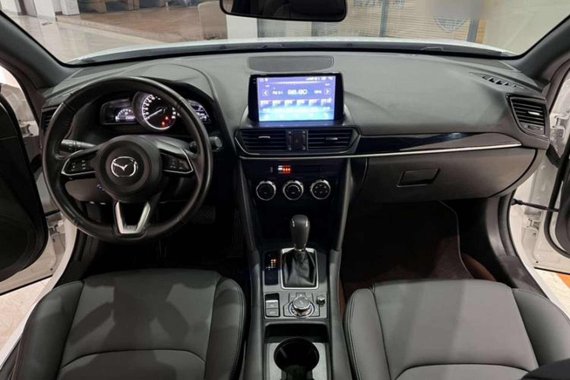Used Mazda CX-4 2021 2.0L Automatic Two-Wheel Drive Blue Sky Dynamic Edition Interior 2