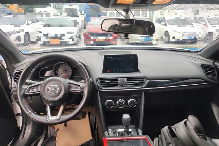 Used Mazda CX-4 2021 2.0L Automatic Two-Wheel Drive Blue Sky Dynamic Edition Interior 2