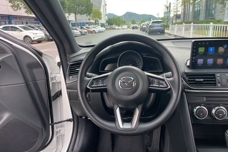 Used Mazda CX-4 2021 2.0L Automatic Two-Wheel Drive Blue Sky Dynamic Edition Interior 2