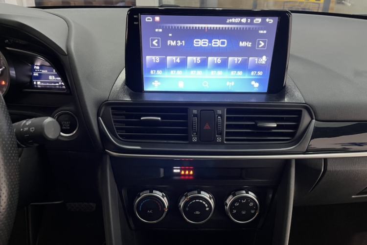 Used Mazda CX-4 2021 2.0L Automatic Two-Wheel Drive Blue Sky Dynamic Edition Interior 4