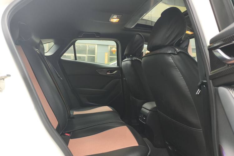 Used Mazda CX-4 2021 2.0L Automatic Two-Wheel Drive Blue Sky Exploration Edition Interior 4
