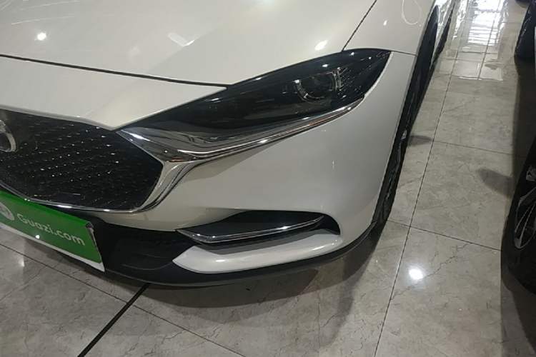 Used Mazda CX-4 2021 2.0L Automatic Two-Wheel Drive Blue Sky Dynamic Edition Left Front Headlight