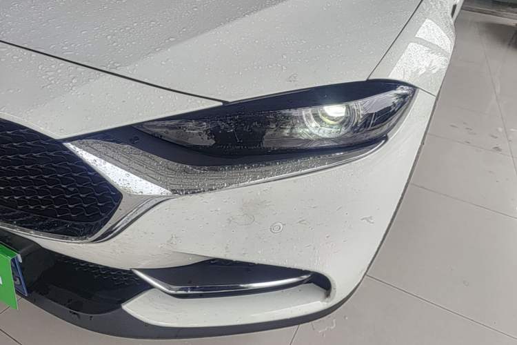 Used Mazda CX-4 2021 2.0L Automatic Two-Wheel Drive Blue Sky Exploration Edition Left Front Headlight
