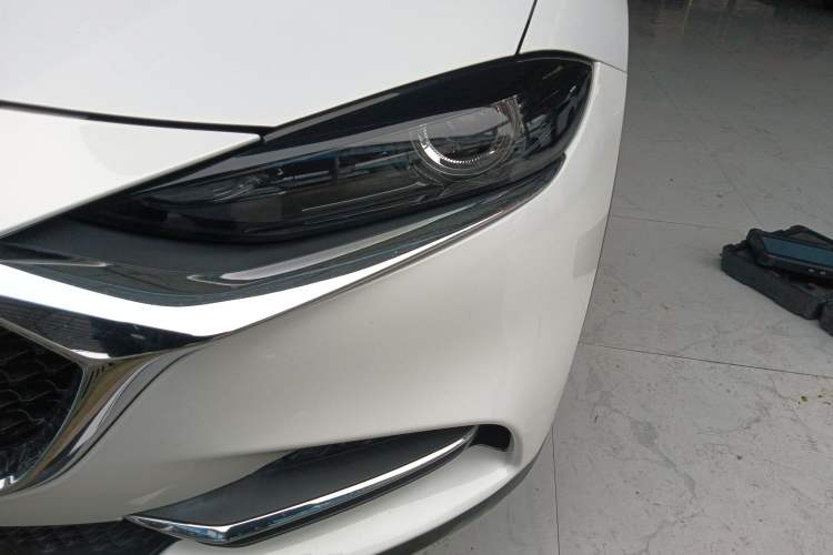 Used Mazda CX-4 2021 2.0L Automatic Two-Wheel Drive Blue Sky Dynamic Edition Left Front Headlight