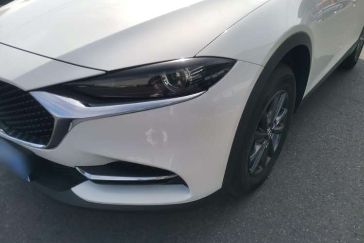 Used Mazda CX-4 2021 2.0L Automatic Two-Wheel Drive Blue Sky Dynamic Edition Left Front Headlight