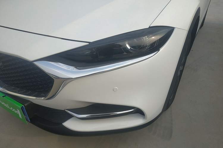 Used Mazda CX-4 2021 2.0L Automatic Two-Wheel Drive Blue Sky Exploration Edition Left Front Headlight