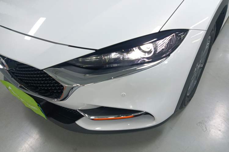 Used Mazda CX-4 2021 2.0L Automatic Two-Wheel Drive Blue Sky Exploration Edition Left Front Headlight