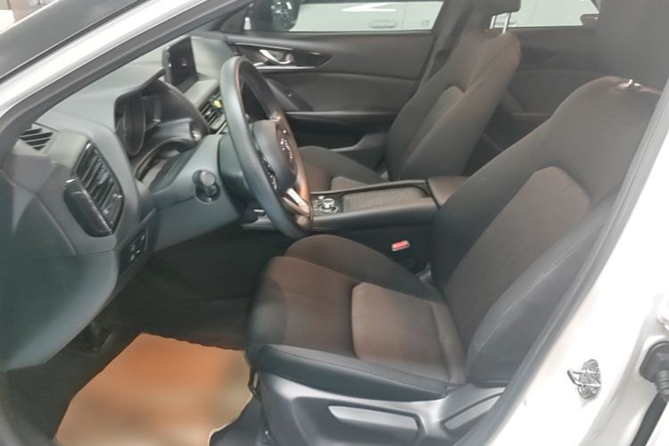 Used Mazda CX-4 2021 2.0L Automatic Two-Wheel Drive Blue Sky Exploration Edition Left Front Seat