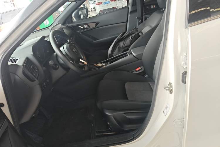 Used Mazda CX-4 2021 2.0L Automatic Two-Wheel Drive Blue Sky Dynamic Edition Left Front Seat