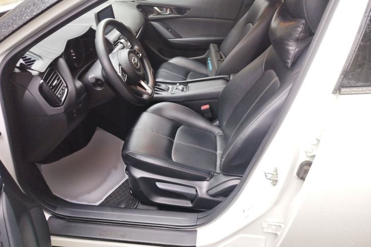 Used Mazda CX-4 2021 2.0L Automatic Two-Wheel Drive Blue Sky Dynamic Edition Left Front Seat