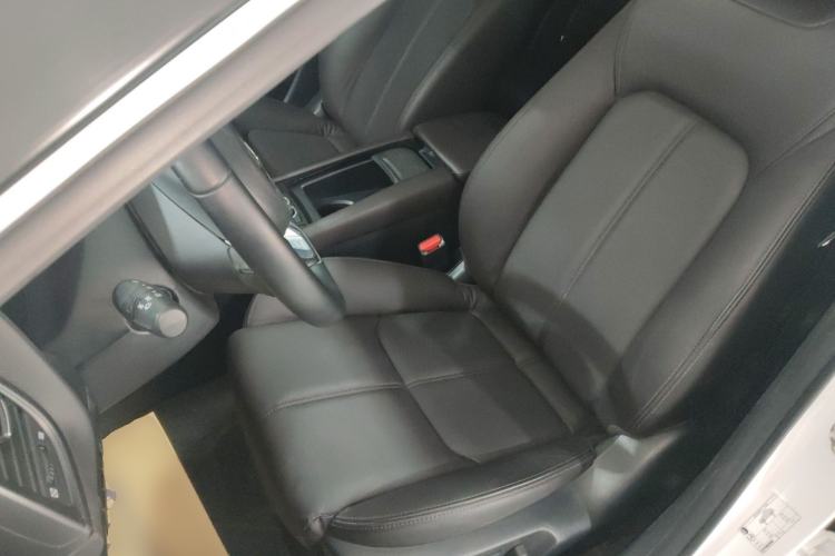 Used Mazda CX-4 2021 2.0L Automatic Two-Wheel Drive Blue Sky Luxury Edition Left Front Seat