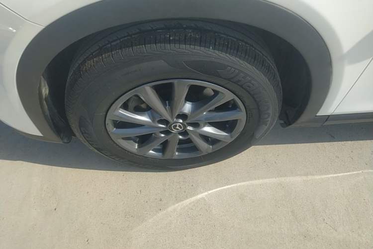 Used Mazda CX-4 2021 2.0L Automatic Two-Wheel Drive Blue Sky Exploration Edition Left Front Wheel Hub
