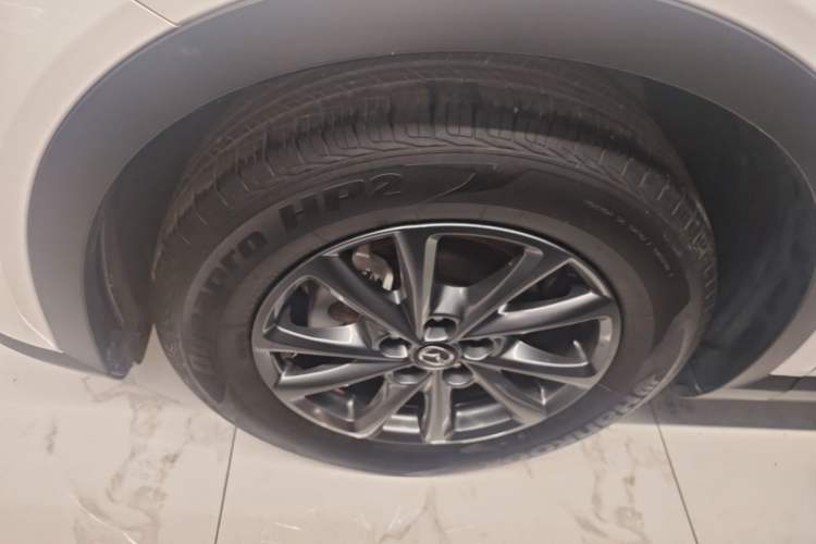 Used Mazda CX-4 2021 2.0L Automatic Two-Wheel Drive Blue Sky Exploration Edition Left Front Wheel Hub