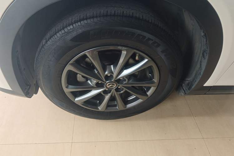 Used Mazda CX-4 2021 2.0L Automatic Two-Wheel Drive Blue Sky Exploration Edition Left Front Wheel Hub