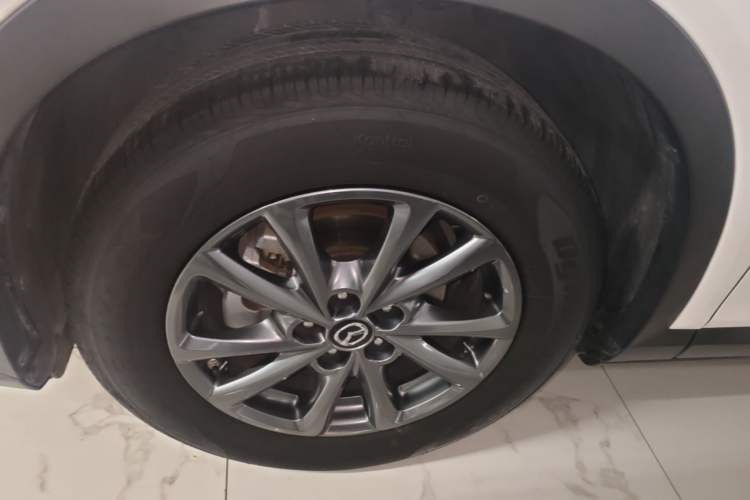 Used Mazda CX-4 2021 2.0L Automatic Two-Wheel Drive Blue Sky Exploration Edition Left Front Wheel Hub