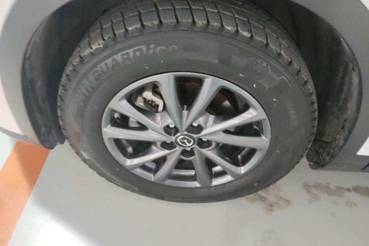 Used Mazda CX-4 2021 2.0L Automatic Two-Wheel Drive Blue Sky Luxury Edition Left Front Wheel Hub