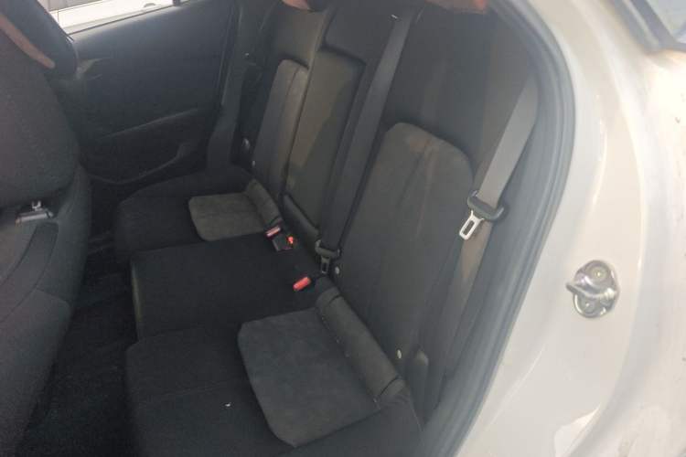 Used Mazda CX-4 2021 2.0L Automatic Two-Wheel Drive Blue Sky Dynamic Edition Left Rear Seat